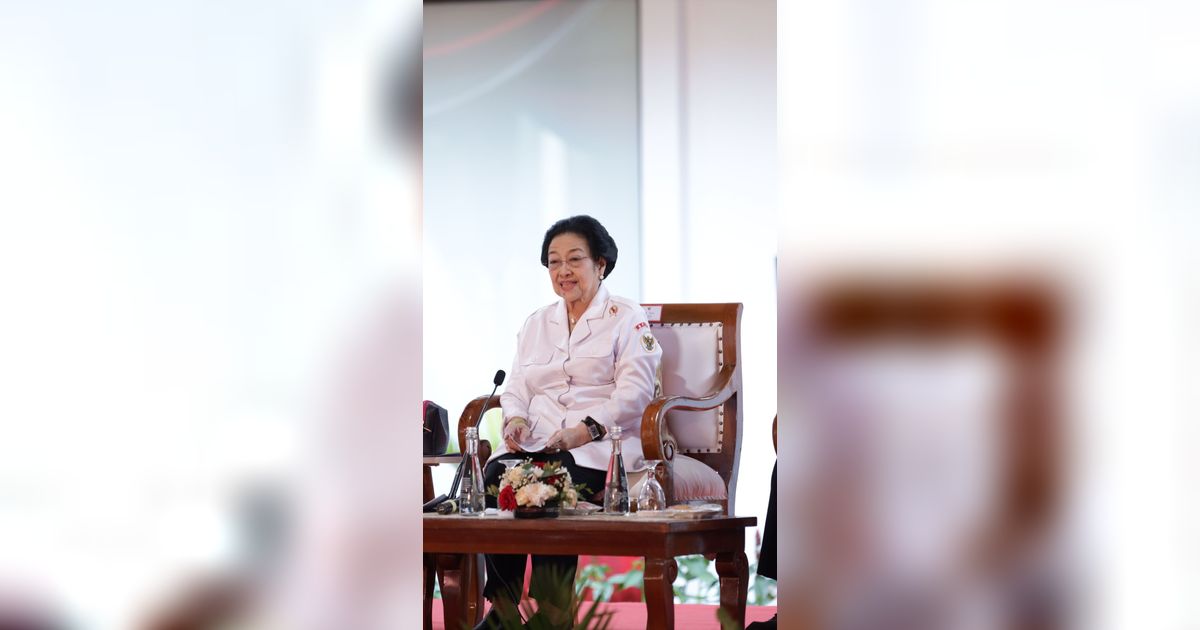 Megawati Beri Pembinaan Ideologi Pancasila Kepada Para Menteri dan Pemangku Kebijakan