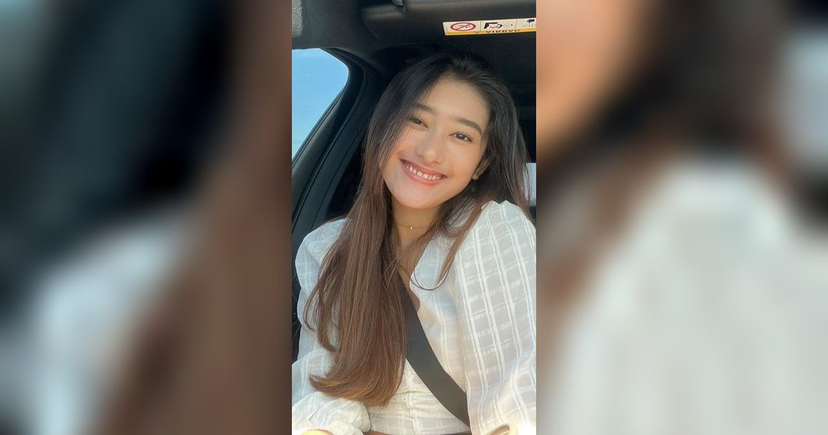 OOTD Kece Amanda Caesa, Putri Parto Patrio yang Kabarnya Sedang Dekat dengan Billy Syahputra