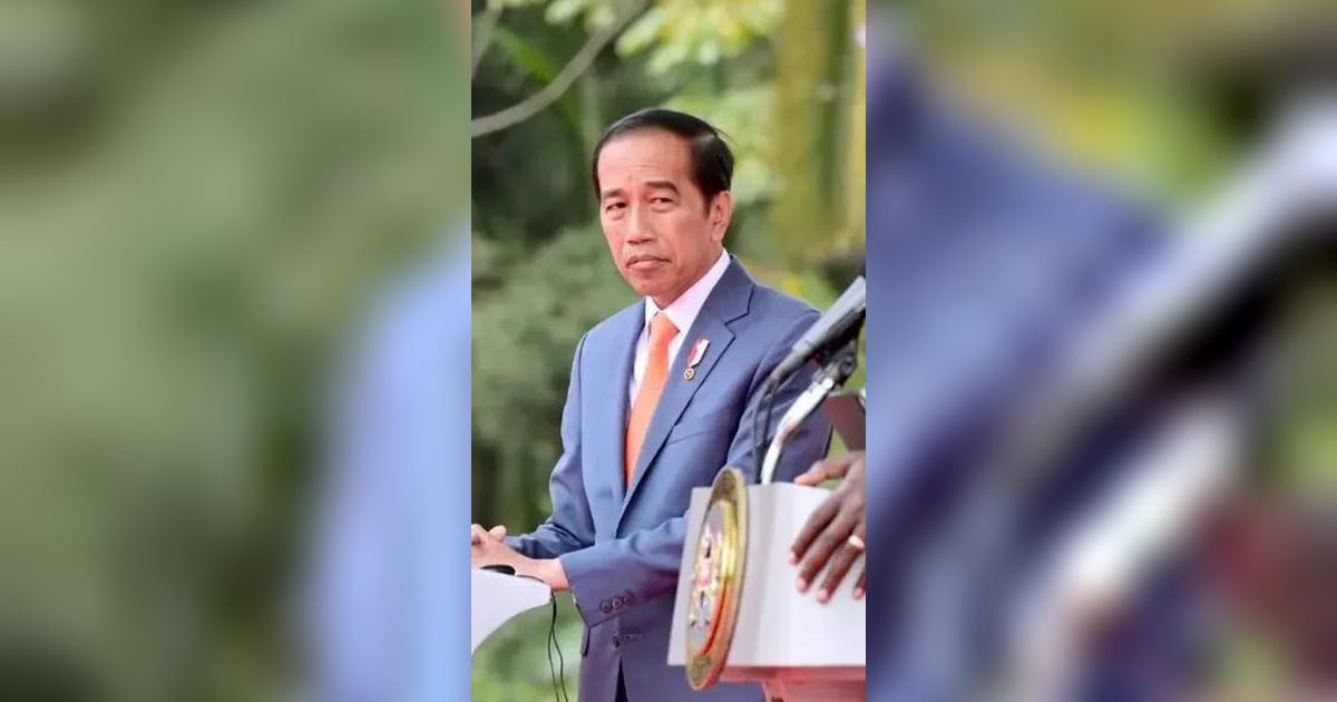 VIDEO: Keseruan Jokowi Nonton Timnas Indonesia vs Turkmenistan, Gelitik Jan Ethes Sambil Tertawa