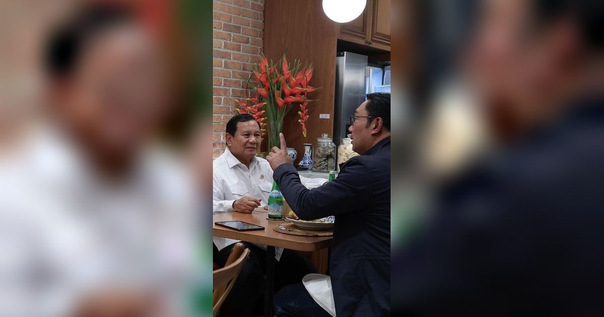 Momen Prabowo Makan Malam Bareng Ridwan Kamil di Kertanegara