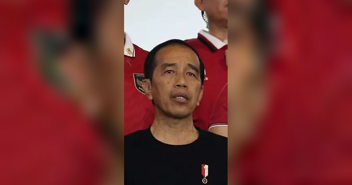 Jokowi Gemas Nonton Timnas, Sampai Gelitik Jan Ethes
