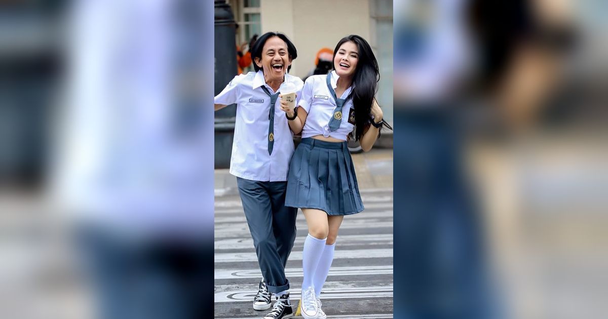 Potret Karina Ranau Istri Epy Kusnandar yang Berusia 19 Tahun Lebih Muda