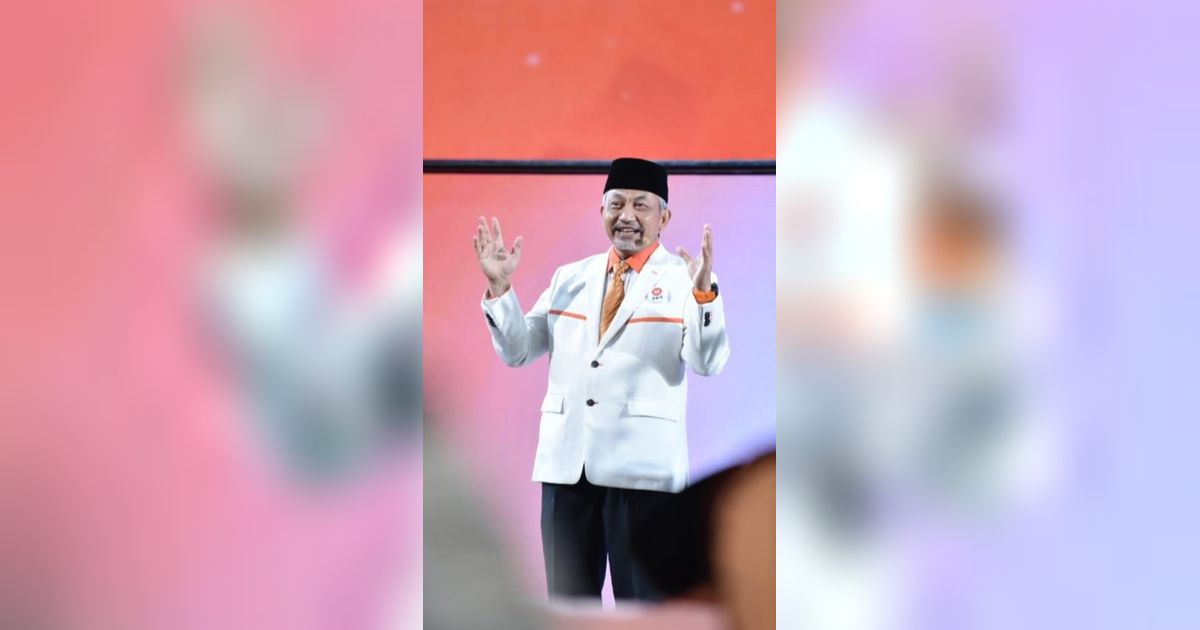 Viral Suara Merdu Presiden PKS saat Lagi Azan di Masjid, Latar Belakangnya Jadi Sorotan