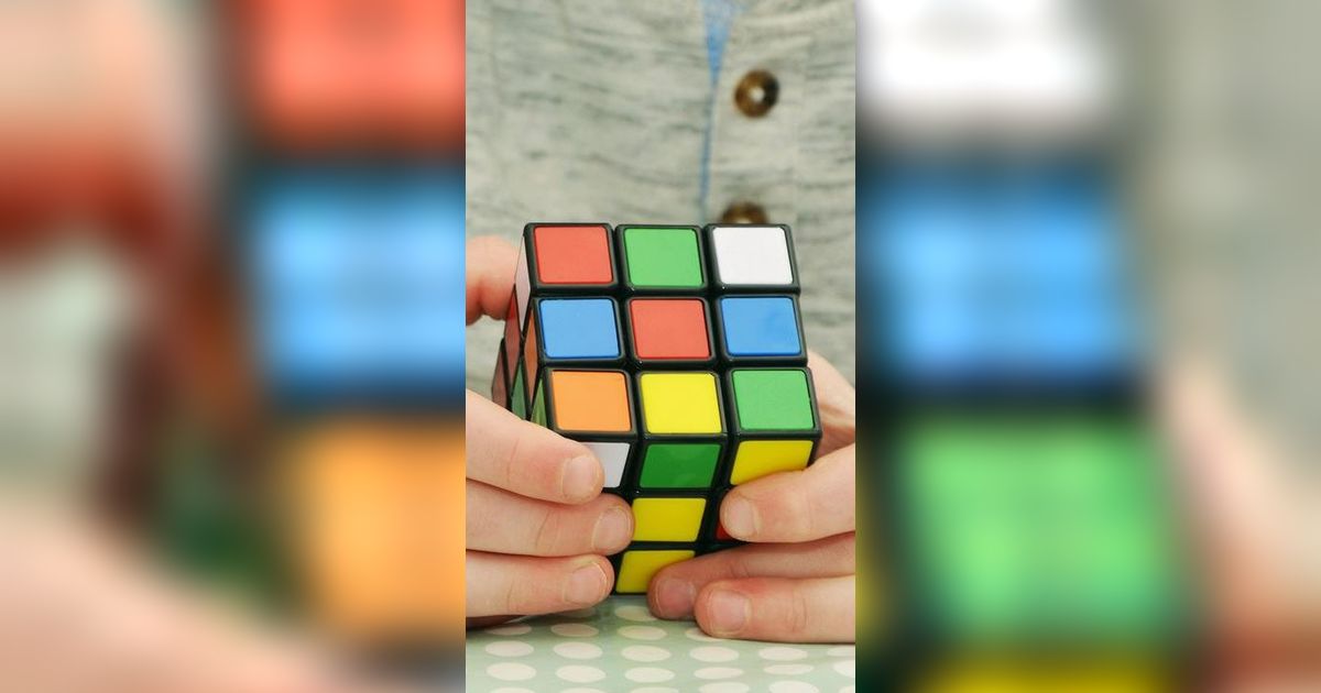 Rumus Rubik 3x3 Bagi Pemula yang Mudah & Cepat, Lengkap Beserta Gambarnya