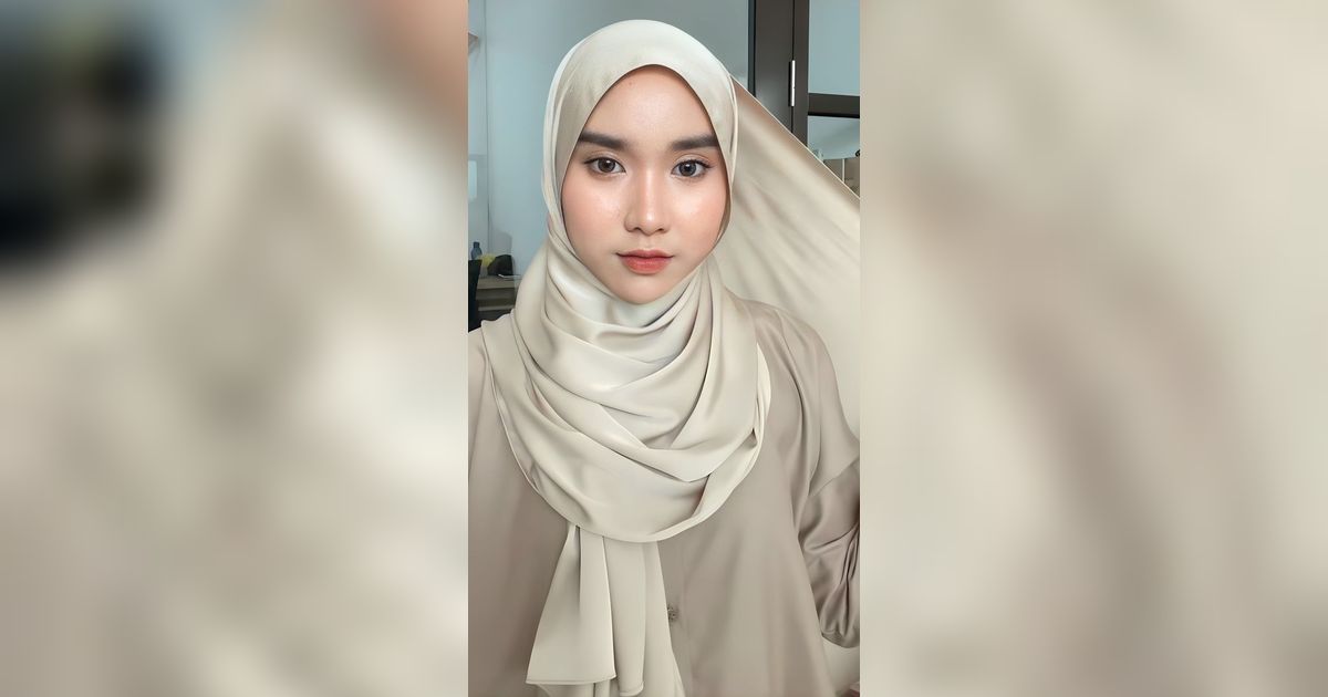 Tips dan Trik Pakai Hijab Satin, Dijamin Anti Licin