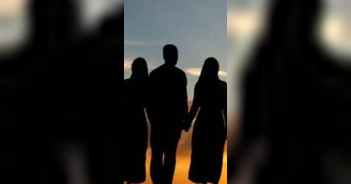 Viral! Pria Ini Menikahi Tujuh Istri Sekaligus dalam Sehari, Diarak Pakai 40 Limousine dan Dikawal 30 Moge