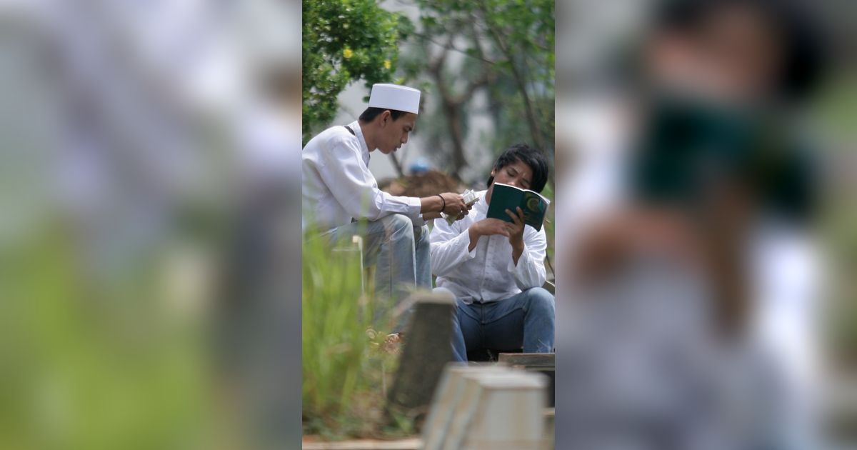 Doa Arwah dalam Bahasa Arab dan Artinya, Amalan untuk Orang yang Sudah Meninggal