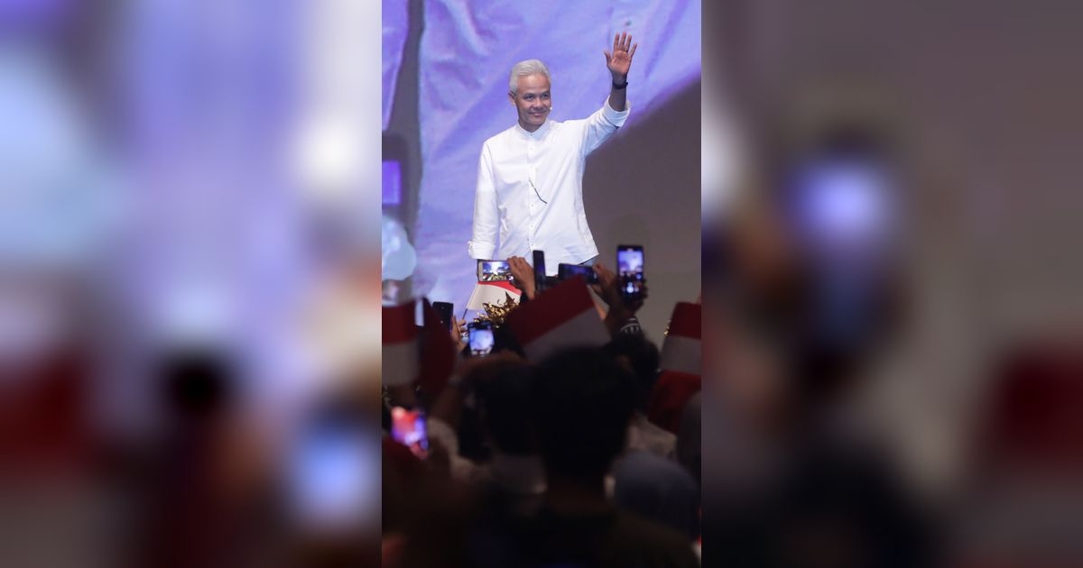 FOTO: Ganjar Pranowo Paparkan Materi Indonesia Emas di Depan Para Alumni Perguruan Tinggi Indonesia di Jakarta Theater