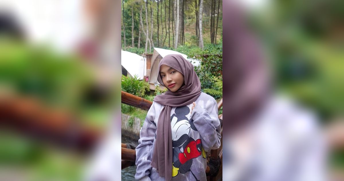 Tak Lagi Berbusana Ketat, Intip Penampilan Terbaru Oklin Fia