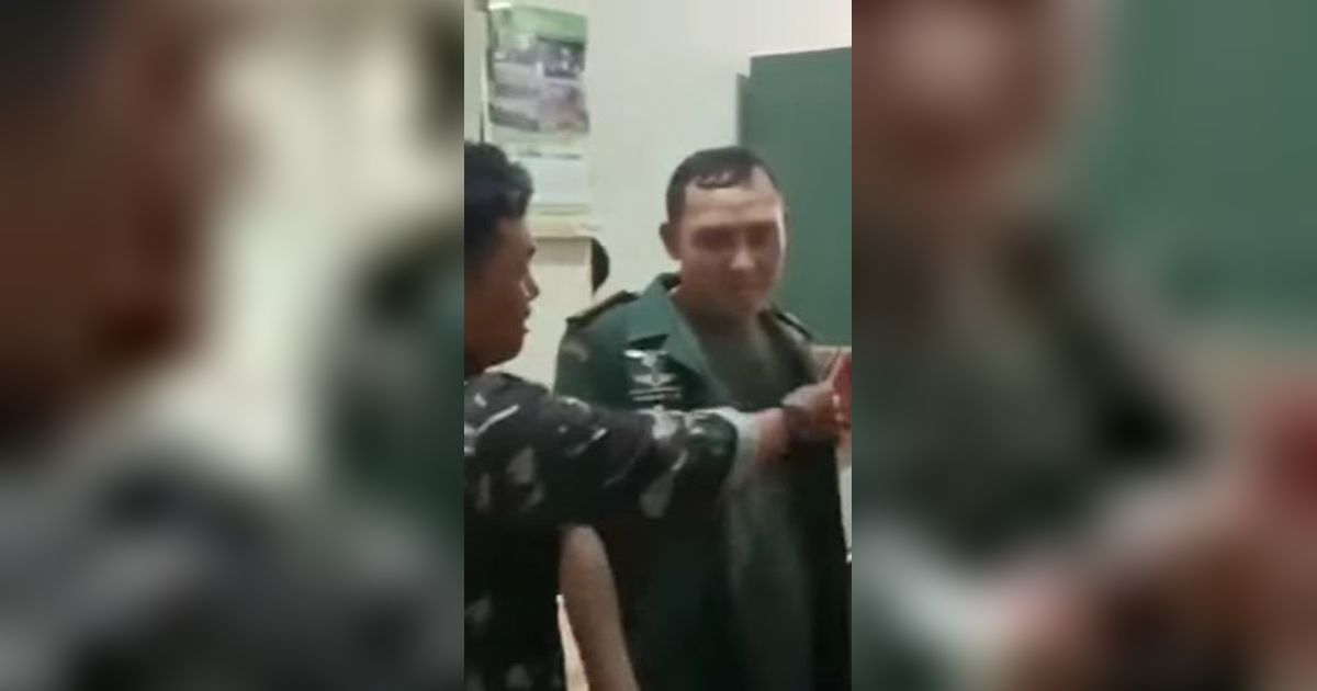 VIDEO: TNI Gadungan Senyum-senyum Ditangkap, Tipu Mantan Camat Raup Rp38 Juta