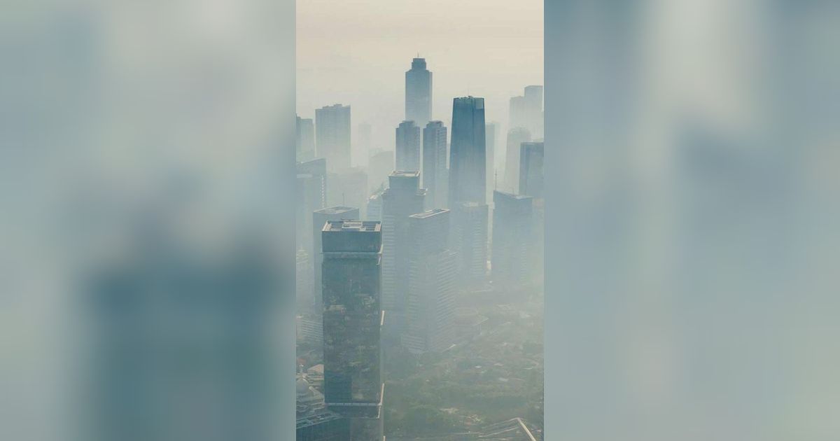 Jakarta Jadi Kota Paling Berpolusi Lagi Pagi ini, Jokowi: Banyak Orang Batuk di Jakarta