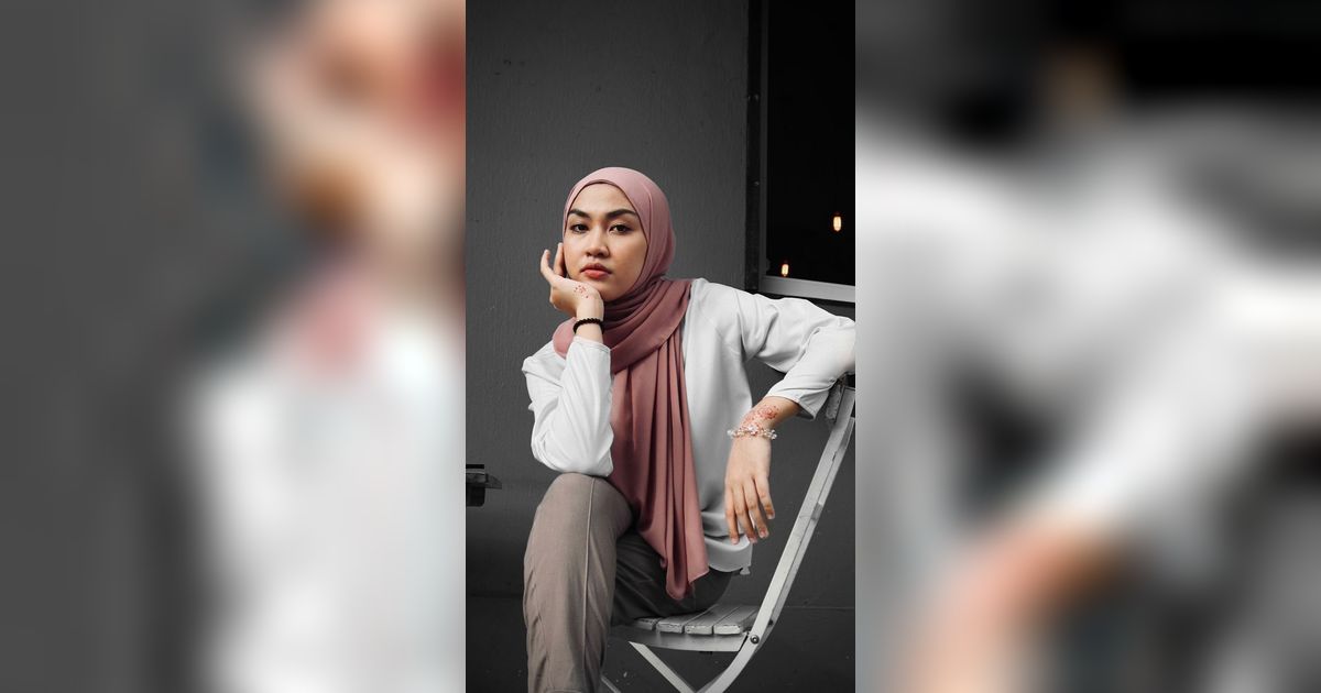 7 Cara Mengatasi Rambut Rontok Buat Pemakai Hijab