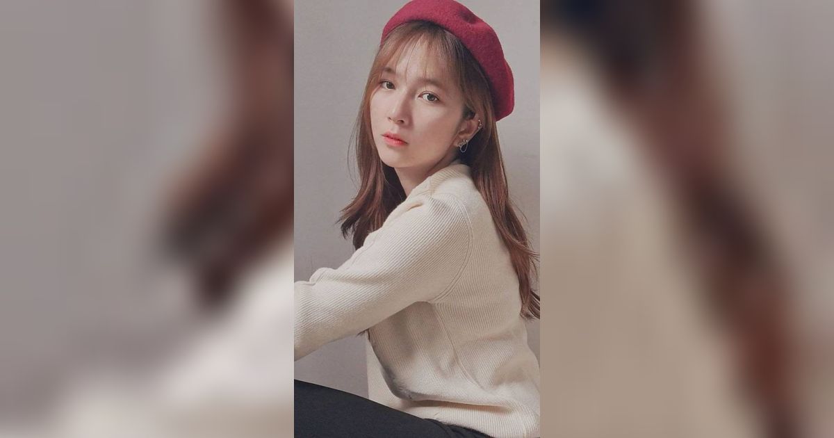 Potret Rina Claupaw, Gamer Cantik yang Jadi Kiblat Para Gamers