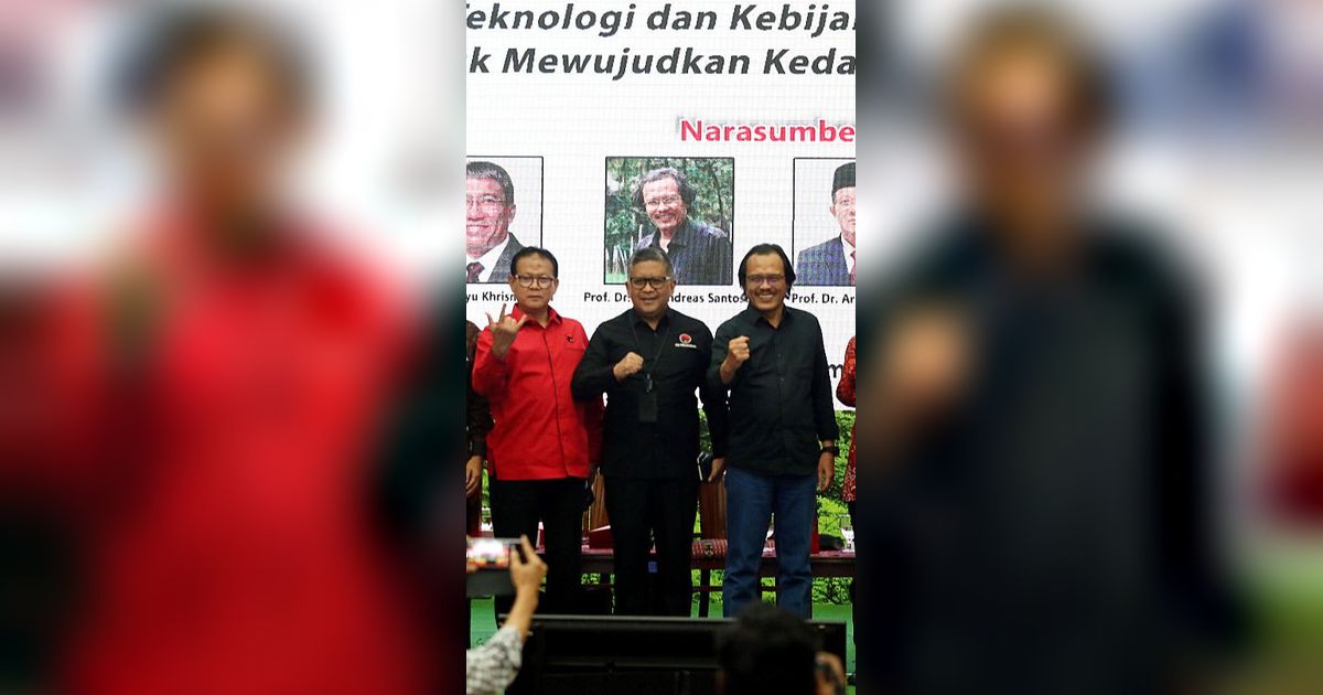 Hasto Ungkap Kejutan di Rakernas IV PDIP, Cawapres Ganjar Diumumkan?