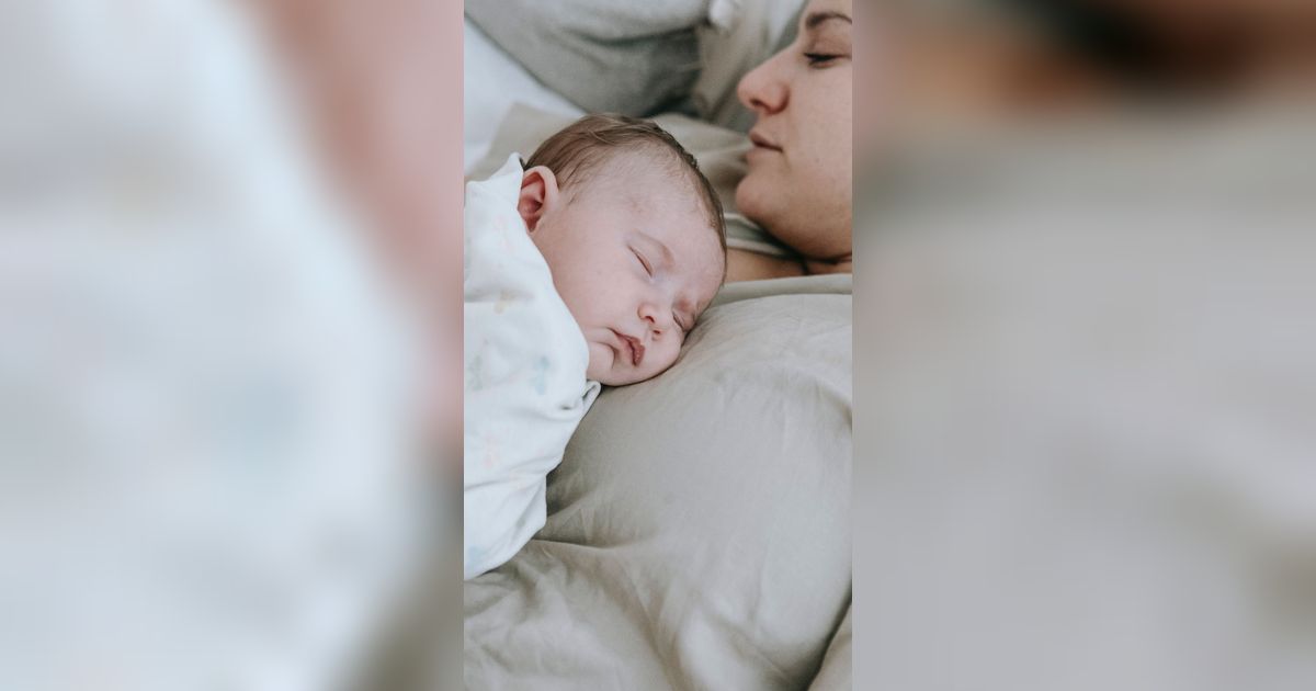Panduan bagi Orangtua Membedakan Apakah Bayi Mengantuk atau Kelelahan