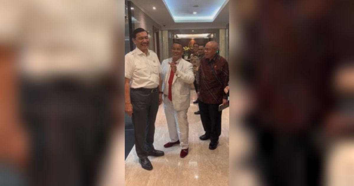 Hotman Paris 'Ceramahi' Luhut Binsar Tentang Suami Aman Depan Istri, Begini Reaksi Sang Menko