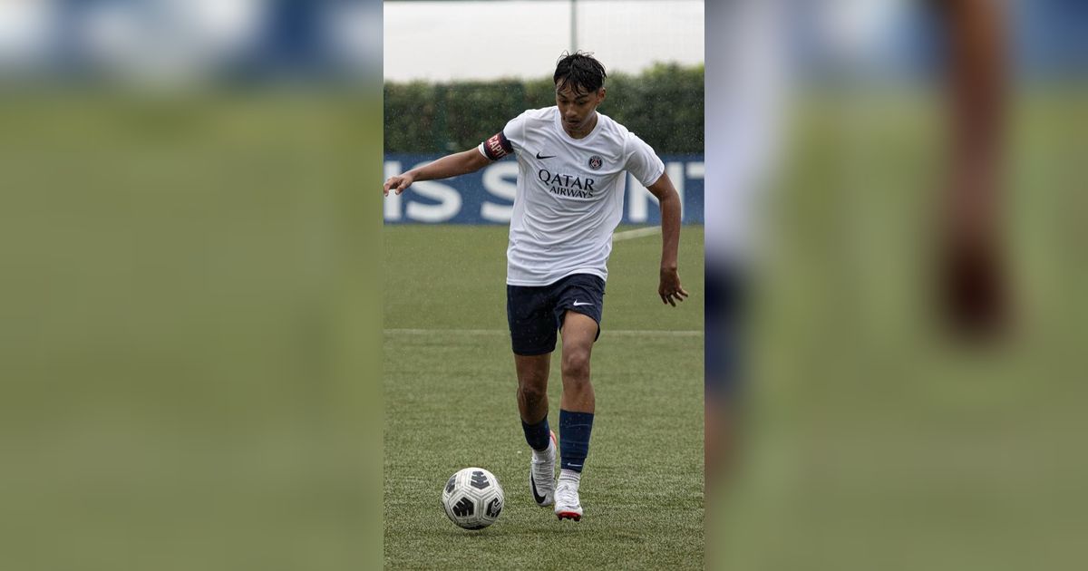 Jadi Kapten Tim hingga Sukses Bikin Gol, Intip Aksi Diego Sinathrya anak Donna Agnesia Tanding Bola di Prancis