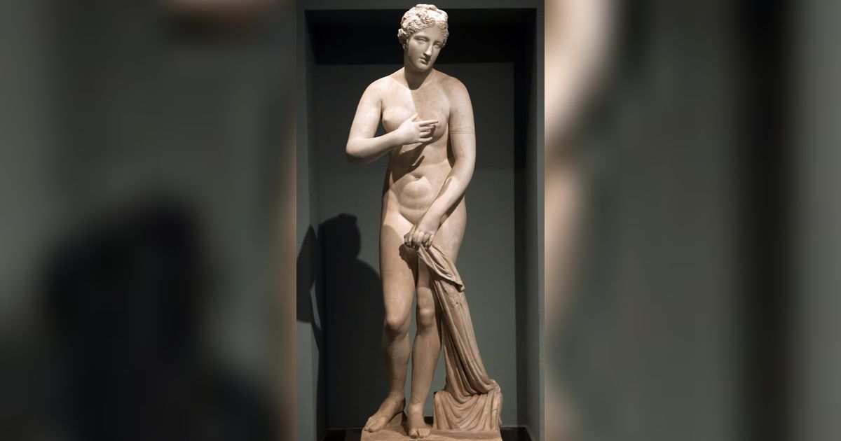 Mengapa Patung-Patung Yunani Kuno Bugil? Ternyata Ini Maknanya