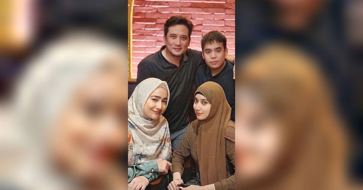 Sang Anak Baru Menikah, Cindy Fatikasari Tak Sabar Mau Gendong Cucu