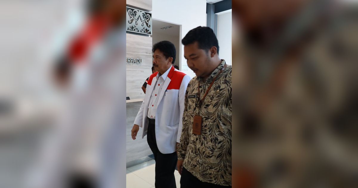 Kunjungi PLBN Entikong, Kepala BPIP Komitmen Perkuat Ideologi Pancasila di Wilayah Perbatasan