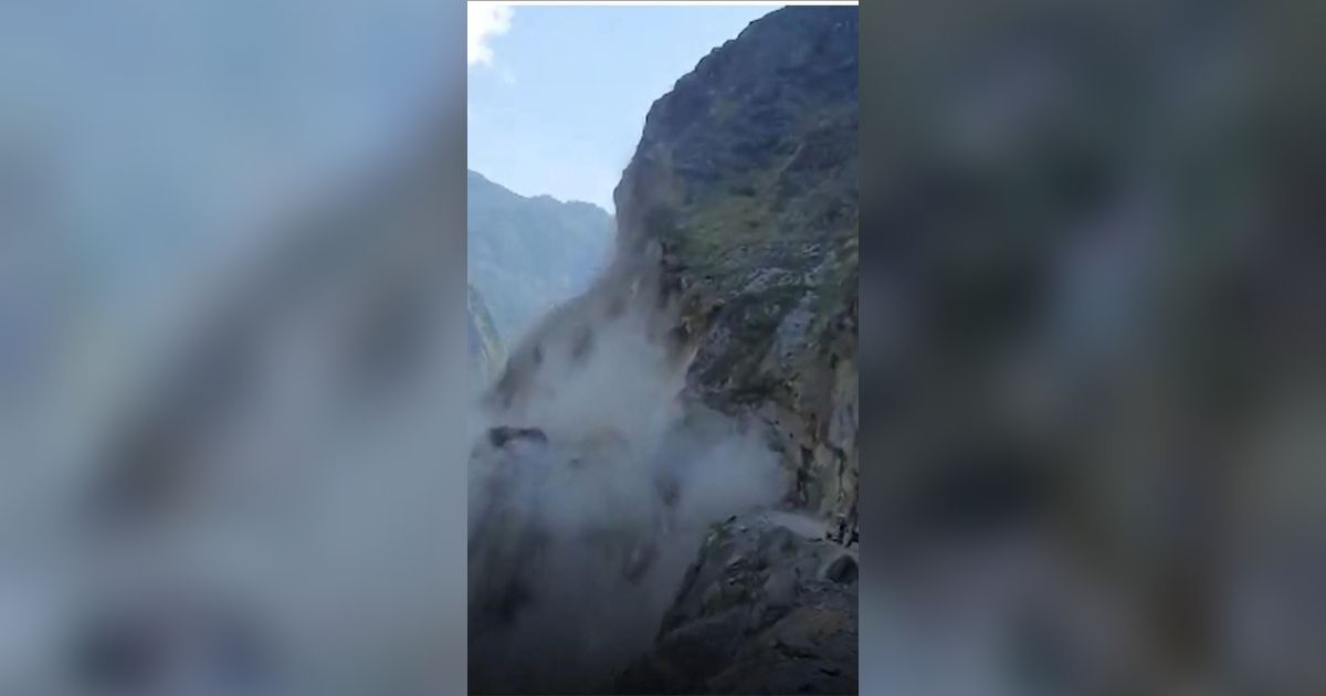 CEK FAKTA: Hoaks Video Gunung di Tibet Longsor