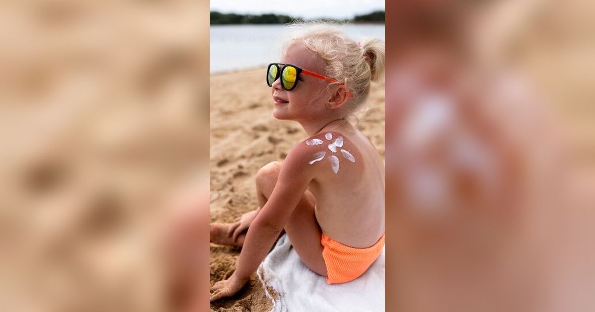 14 Rekomendasi Sunscreen Untuk Anak, Mulai Harga Termurah