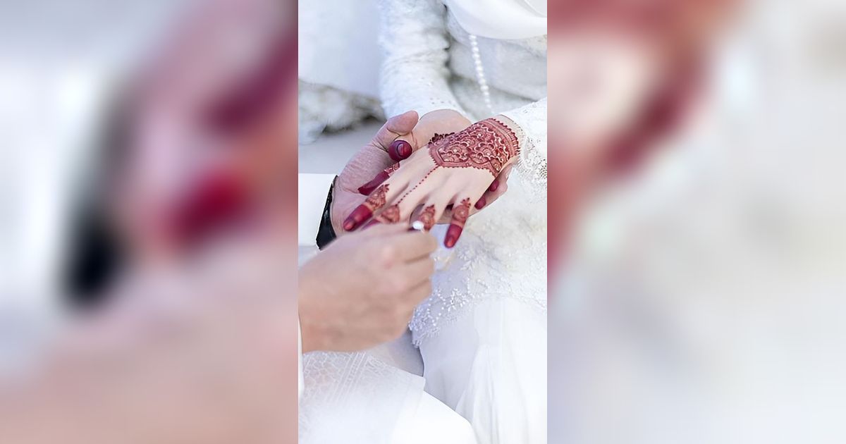 Wanita Kembar Tiga Dilamar Pemuda Kembar Ini Berakhir Plot Twist, Netizen +62 Bingung Dibuatnya