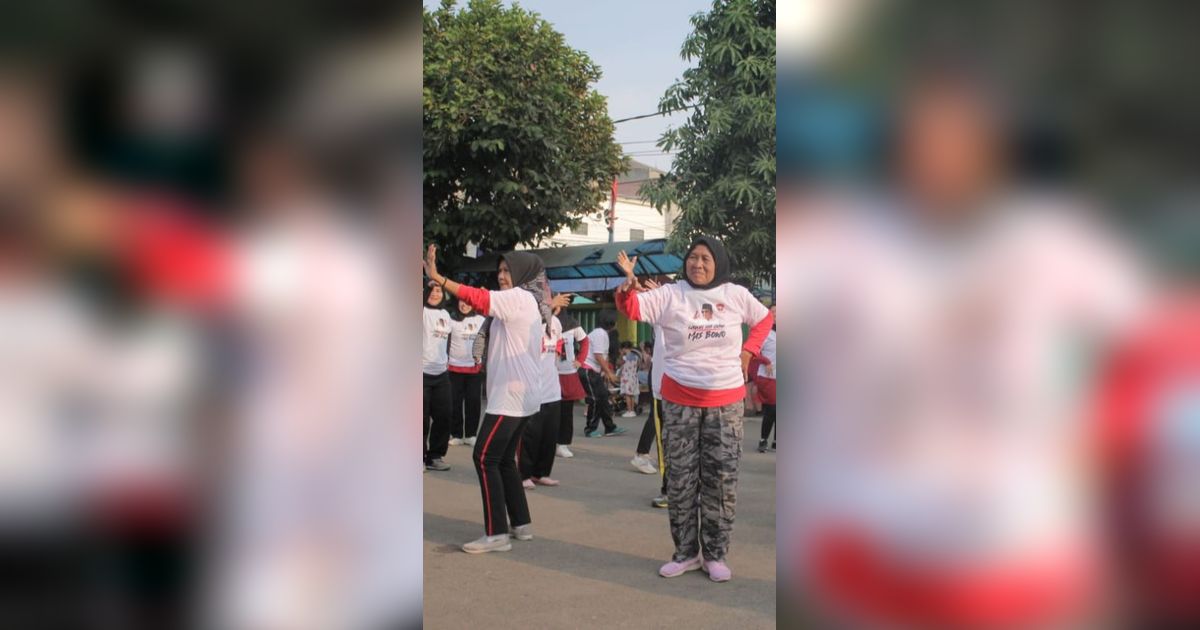 Aksi Relawan Prabowo Ajak Warga Karawang Senam Sehat di Minggu Pagi