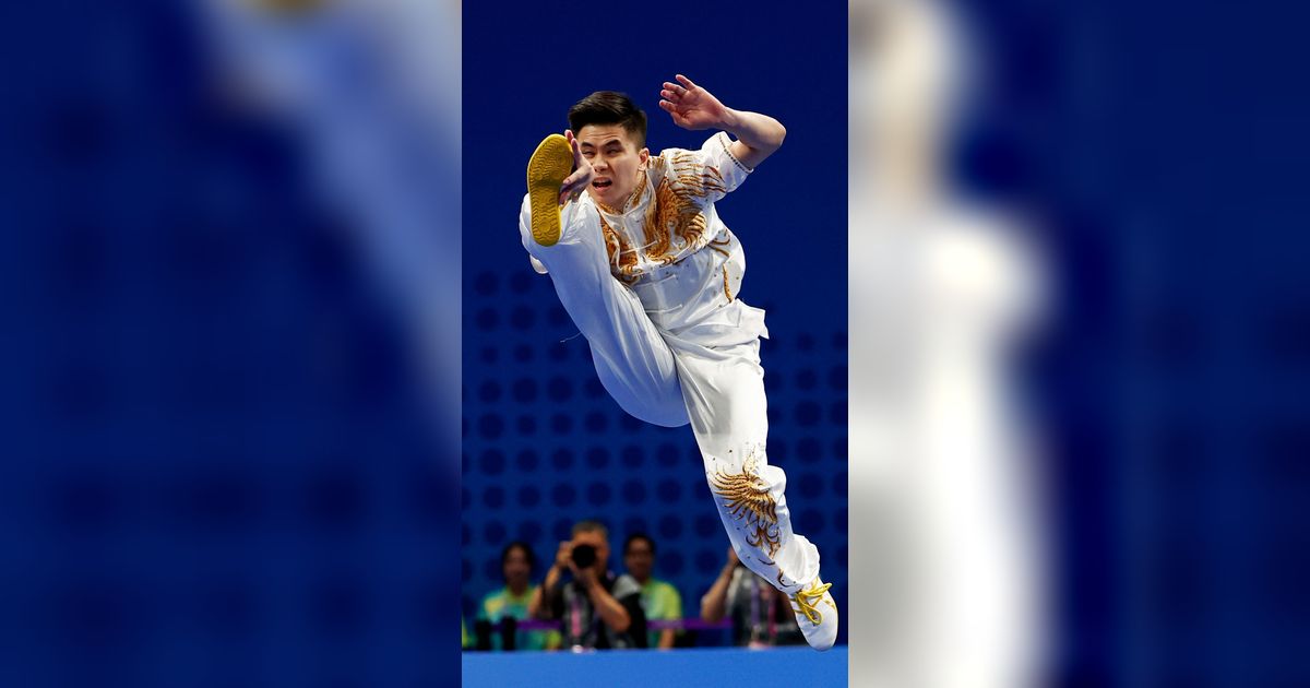 FOTO: Penampilan Memukau Edgar Xavier Marvelo, Atlet Wushu Indonesia yang Sukses Meraih Perak di Asian Games