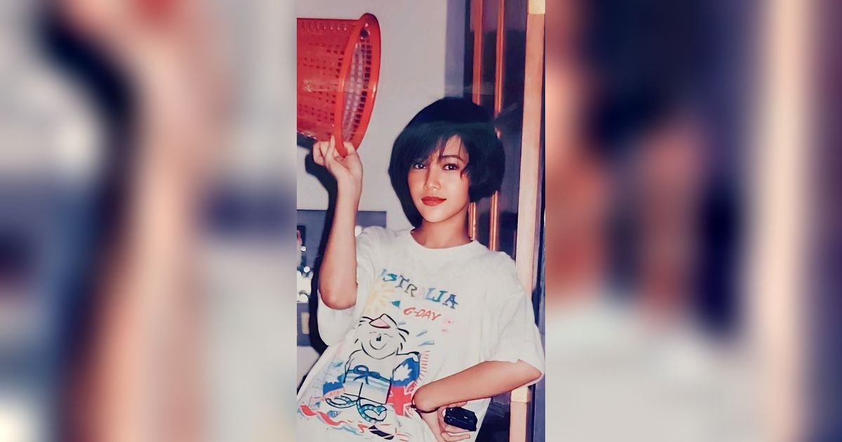 Gadis Cantik di Foto Itu Artis Keturunan Pahlawan, Menikah dengan Pengusaha Tajir Melintir, Bisa Tebak?