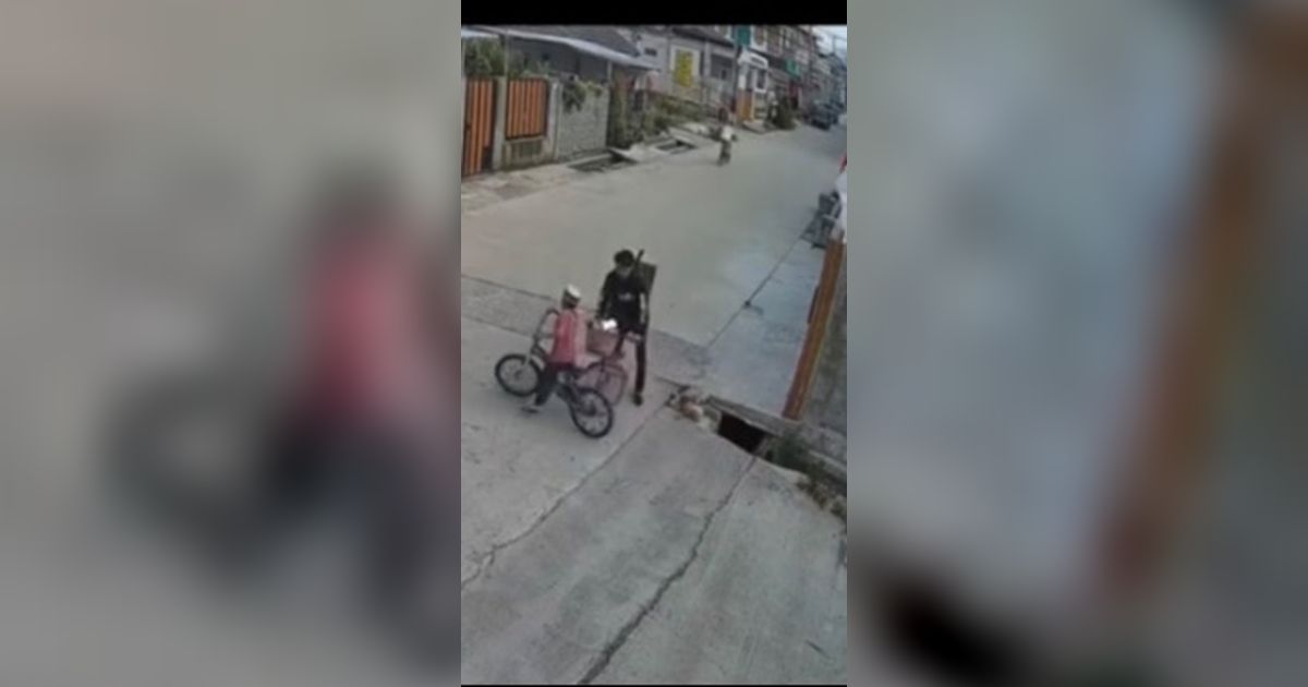 Viral Sepeda Penjual Roti Patah di Jalan karena Ditabrak Sepeda Anak Kecil, Begini Nasibnya Kini