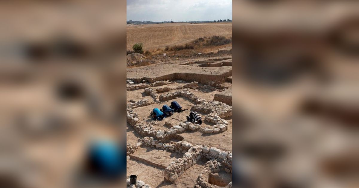 Salah Satu Masjid Tertua di Dunia Ditemukan di Israel, di Dalamnya Ada Artefak Unik