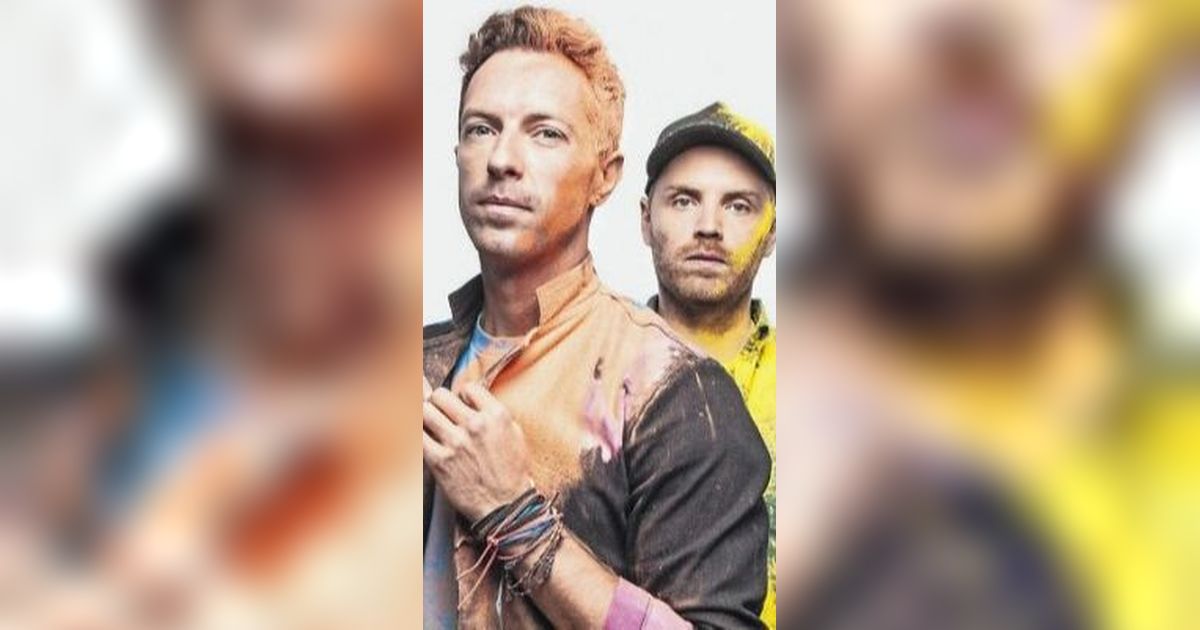 Hoki Parah, Maliq Tasmaya Mahasiswa Asal Indonesia Diajak Chris Martin Naik ke Atas Panggung saat Konser Coldplay