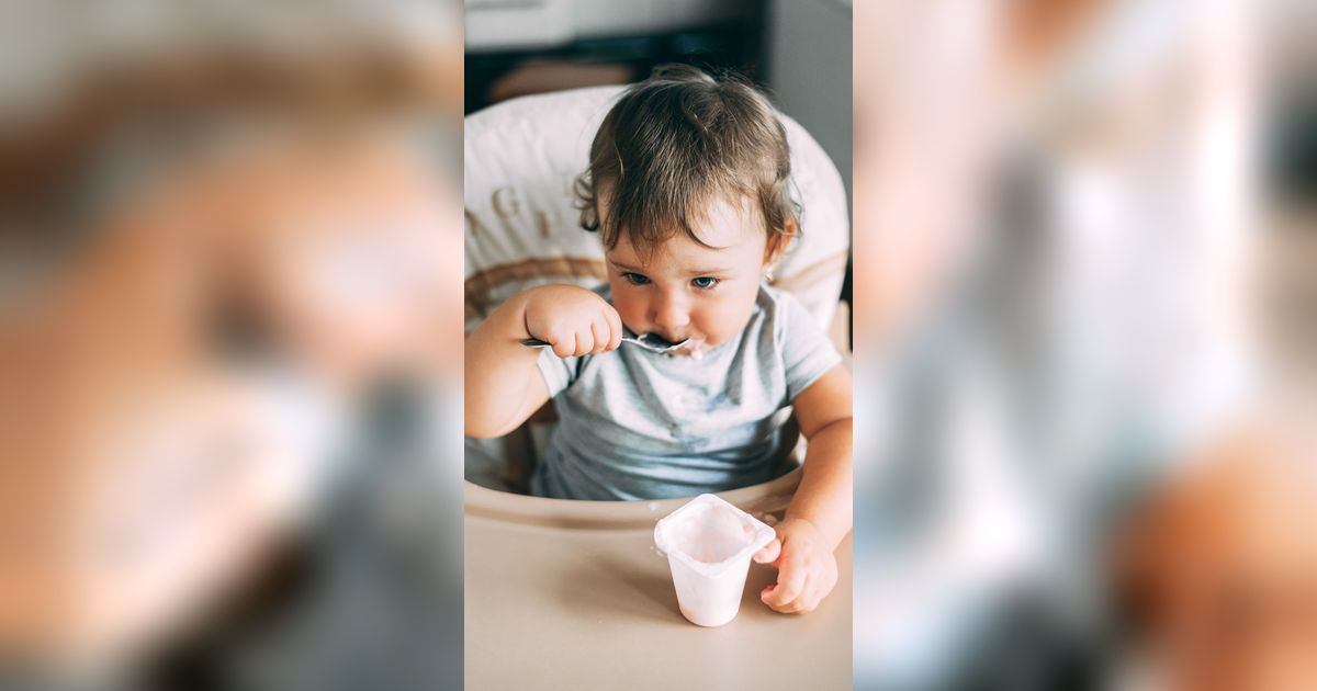 Catat, Usia Aman bagi Bayi Mengonsumsi Yogurt