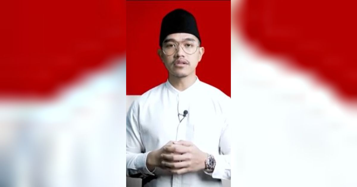 Jokowi Dihujat PKI Plonga Plongo, Kaesang Cuek