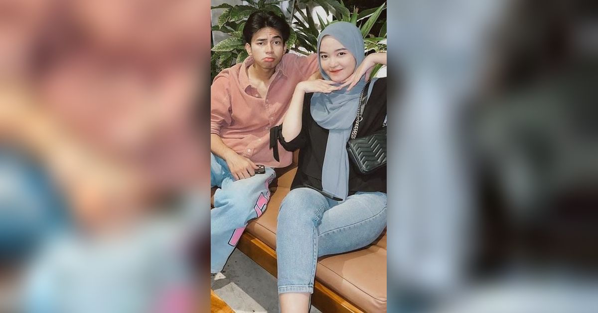 Dimas Ahmad Unggah Foto Bareng dengan Dania Aulia Wanita yang Viralkan Waktu Jualan Bakso Jadi Sorotan, Netizen 'Cocok'