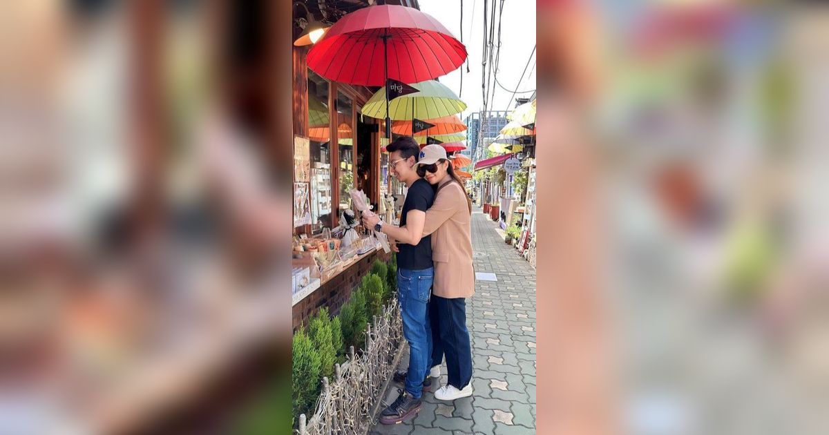 7 Foto Mesra dr. Richard Lee dan Istri Liburan Ke Luar Negeri, Bergaya Ala Kisah Cinta Drakor