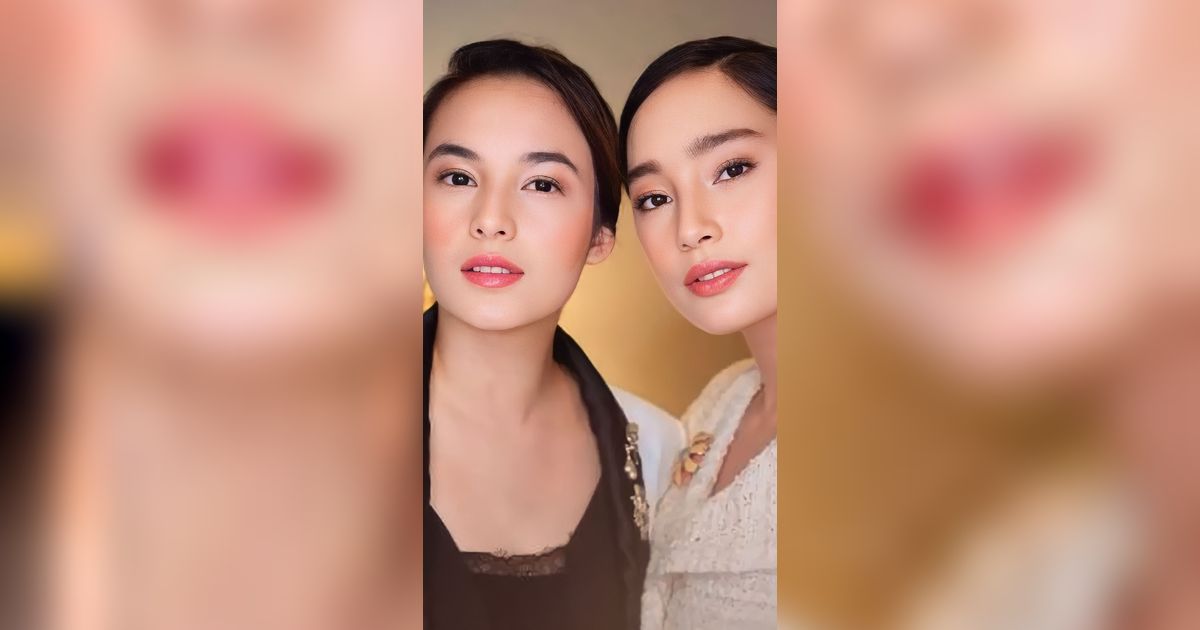 Potret Artis Berwajah Mirip Plek Ketiplek, Bak Saudara Kembar Susah Dibedain!