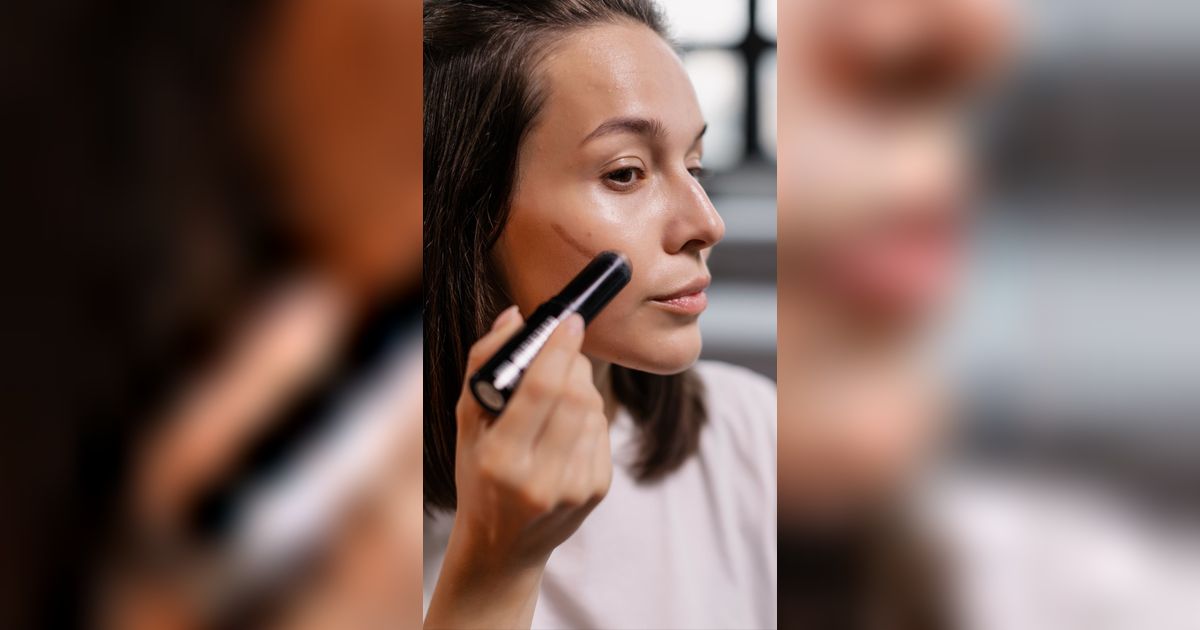 Beda Pengaplikasian Bronzer dan Kontur, Hasil Makeup Seperti MUA