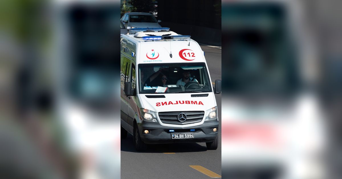 Curhat Sopir Ambulans yang Hatinya Remuk Redam karena Pasien Meninggal dalam Perjalanan ke RS