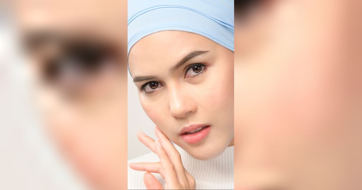 Cara Mengatasi Lip Tint jadi Blush yang Bikin Makeup Menor
