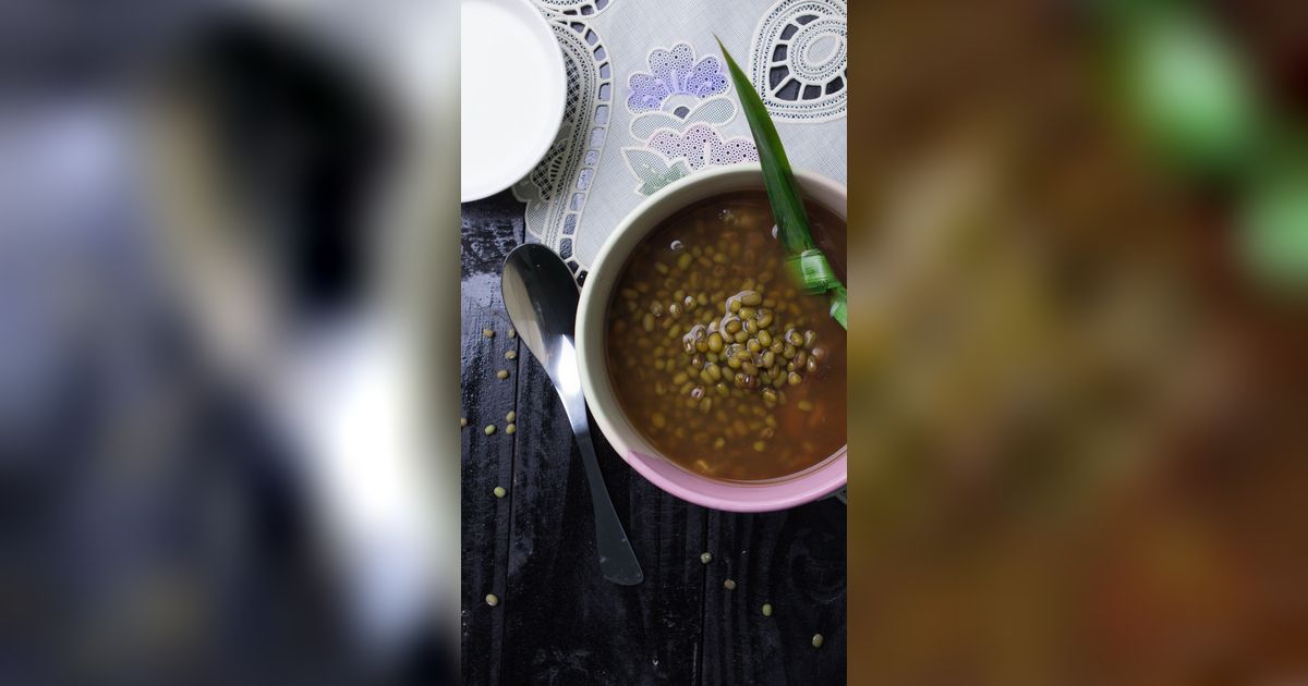 Beli Bubur Kacang Hijau, Saat Akan Dimakan Ternyata Isinya Kecambah Semua