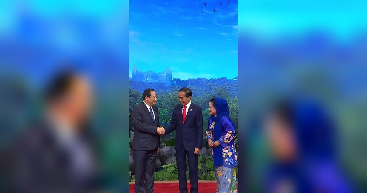 Pamerkan IKN, Jokowi-Iriana Sambut Kedatangan Para Pemimpin Negara ASEAN