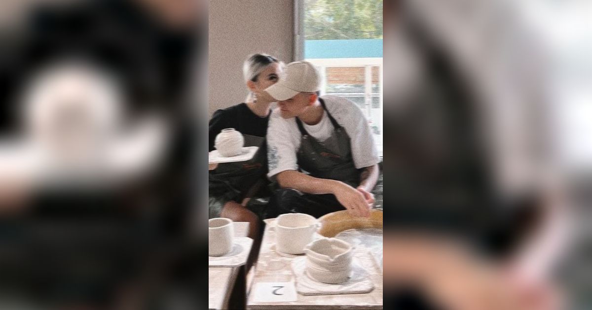 Heboh Dikabarkan Putus, Potret Romantis Agnez Mo Ngedate sama Adam Rosyadi Sambil Buat Gerabah