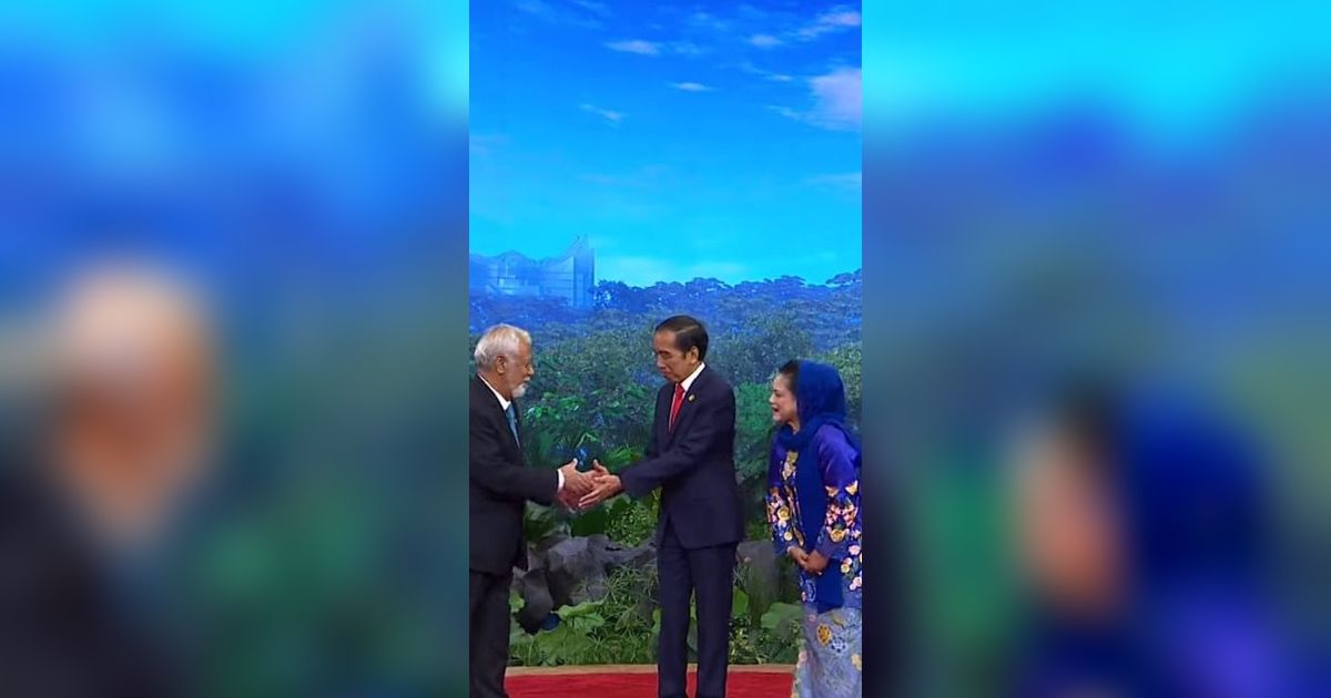 Momen PM Timor Leste Xanana Gusmao Cium Tangan Iriana Jokowi sampai Membungkuk