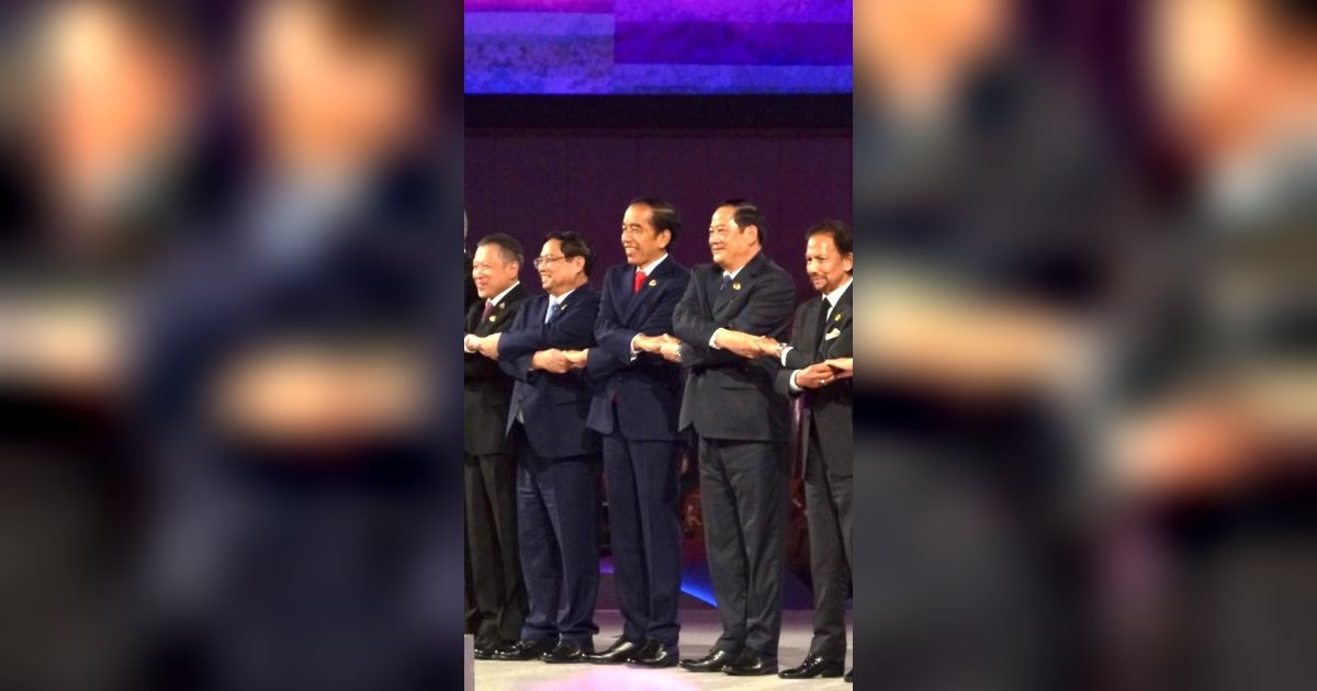 Presiden Joko Widodo Serukan Persatuan ASEAN Menuju Epicentrum of Growth