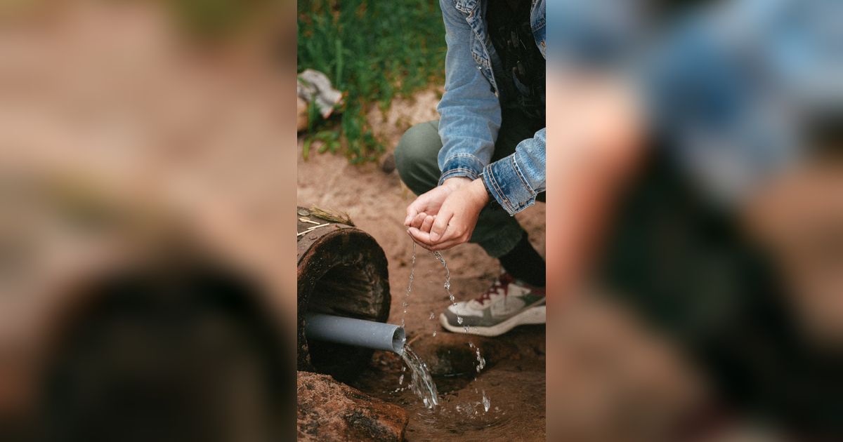 Menghidupkan Ekonomi Pesantren dengan Air Minum