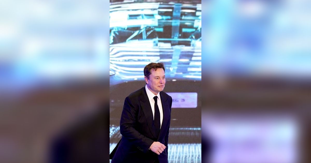 Menko Luhut Sesumbar Bagi-Bagi Golden Visa ke Orang Keren, Termasuk Elon Musk?