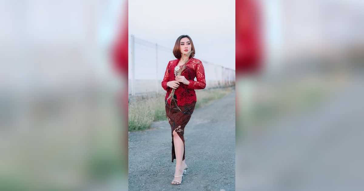 9 Potret Rumah Luluk Nuril Seleb TikTok yang Viral Usai Marahi Siswi Magang, Kamarnya Bikin Melongo