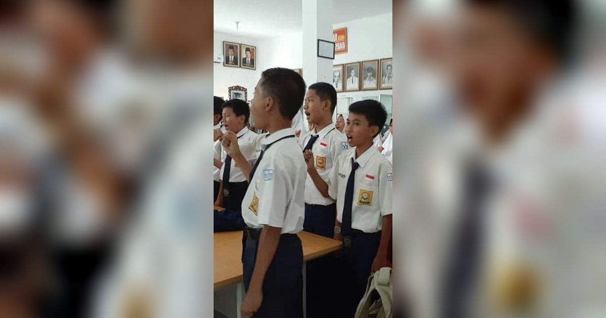 Cek NISN dengan Nama, Sekolah, dan Kode Pengenal Identitas Siswa